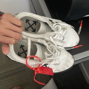 Off-white men shoes
